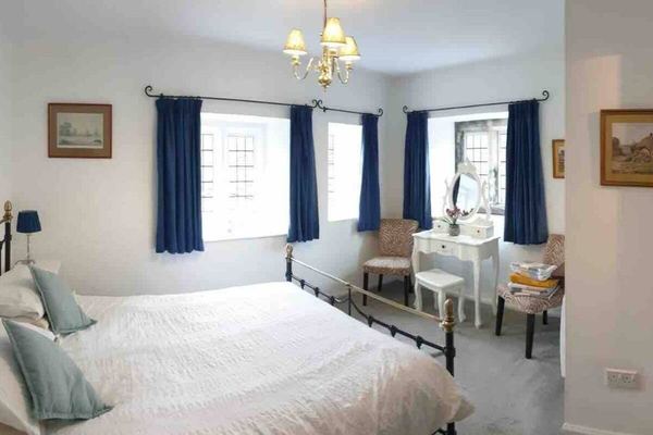 Riverside Cottage photo 16