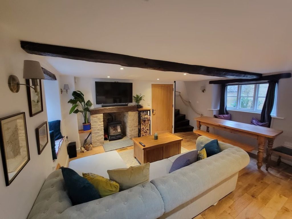 Rosemary Cottage: A fireside retreat for two photo 8